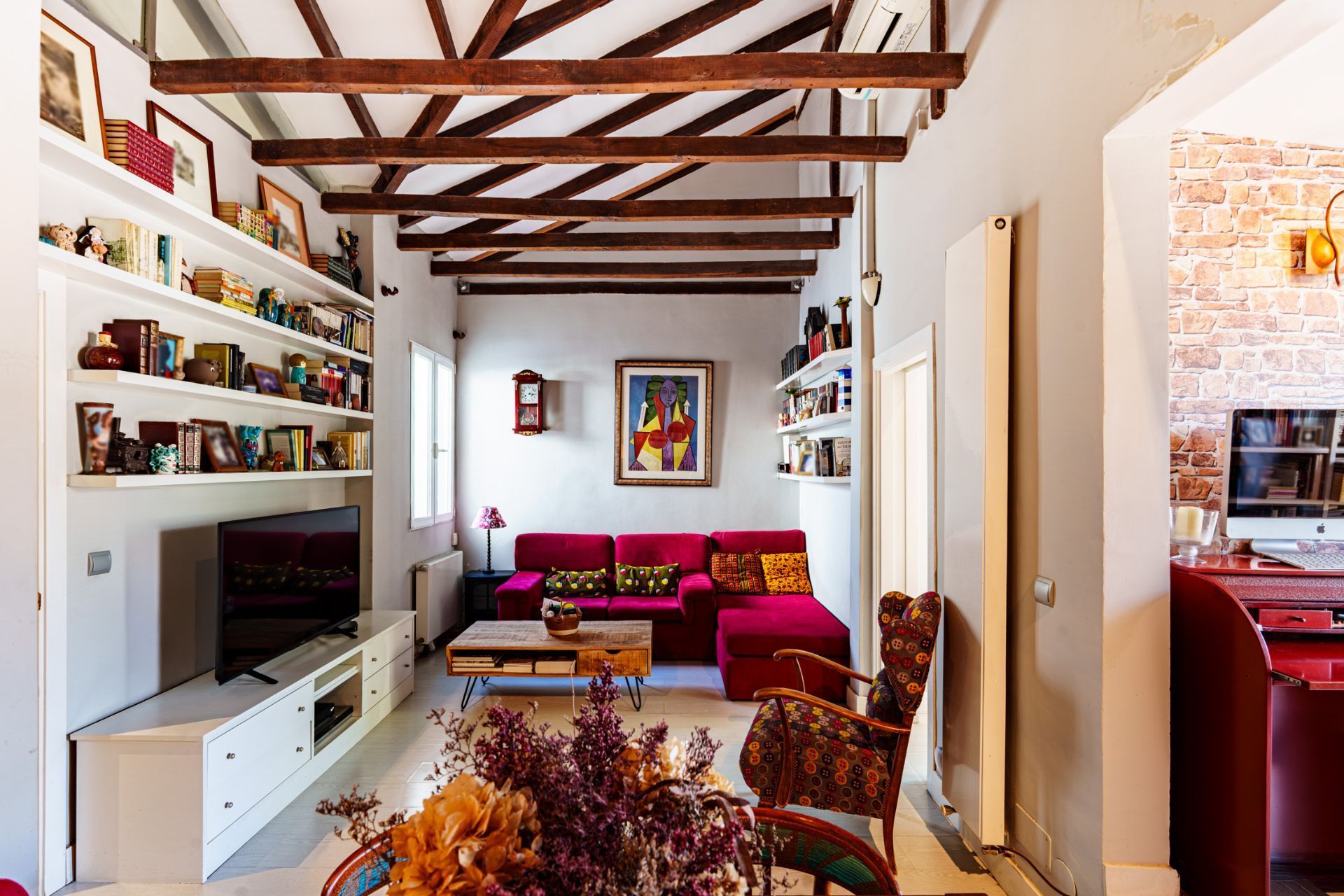 Living room of Flat for sale in  Madrid Capital  with Air Conditioner, Heating and Terrace