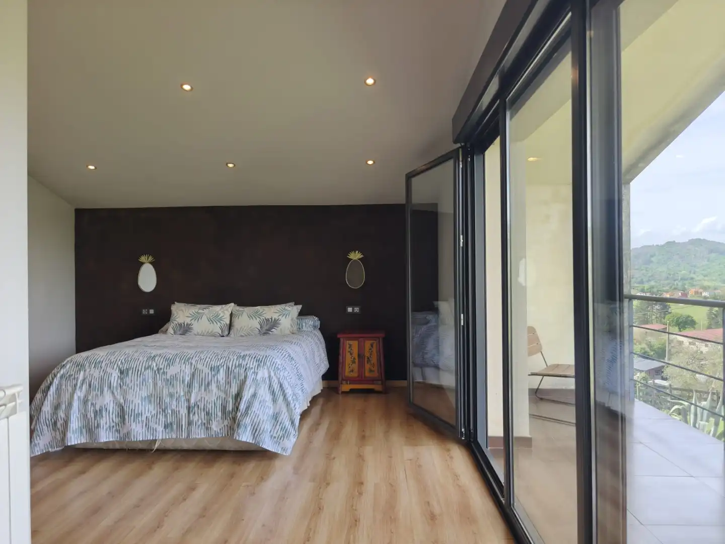 Dormitori de Casa o xalet en venda en Siero amb Jardí privat, Terrassa i Traster