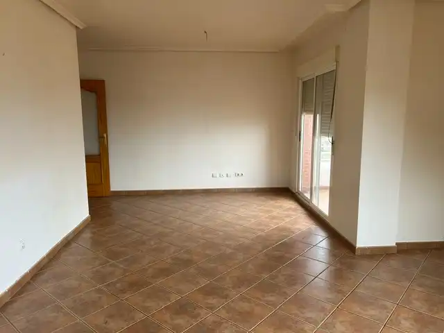 Piso con ascensor en venta en Calle Ramón y Cajal 52