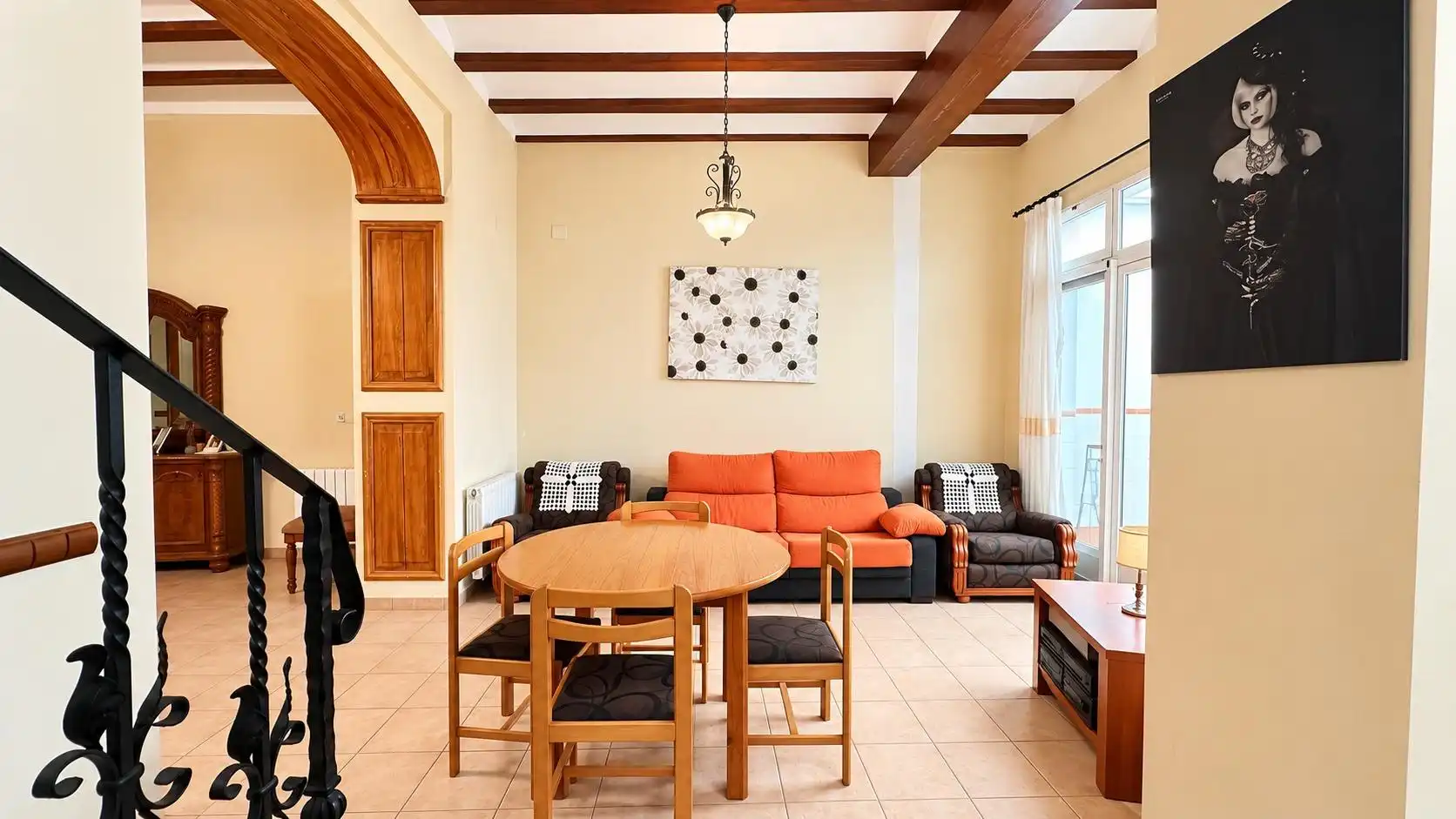 Sala de estar de Casa o chalet en venta en L'Alcúdia con Aire acondicionado, Terraza y Trastero