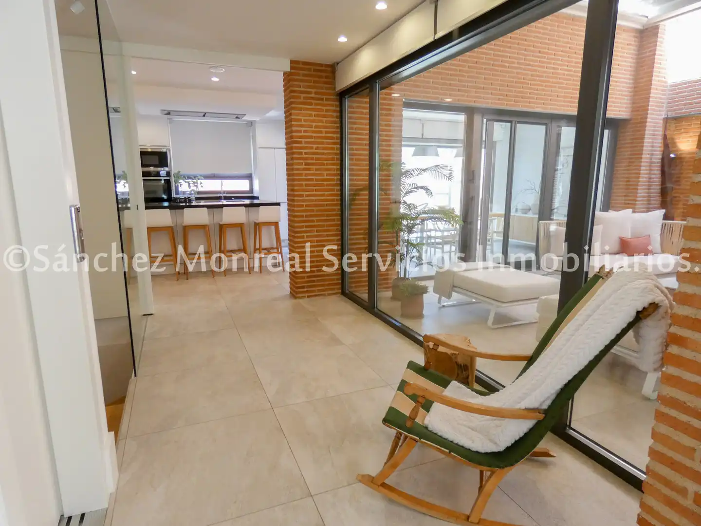 Sala de estar de Casa o chalet en venta en Alcázar de San Juan con Aire acondicionado, Calefacción y Jardín privado