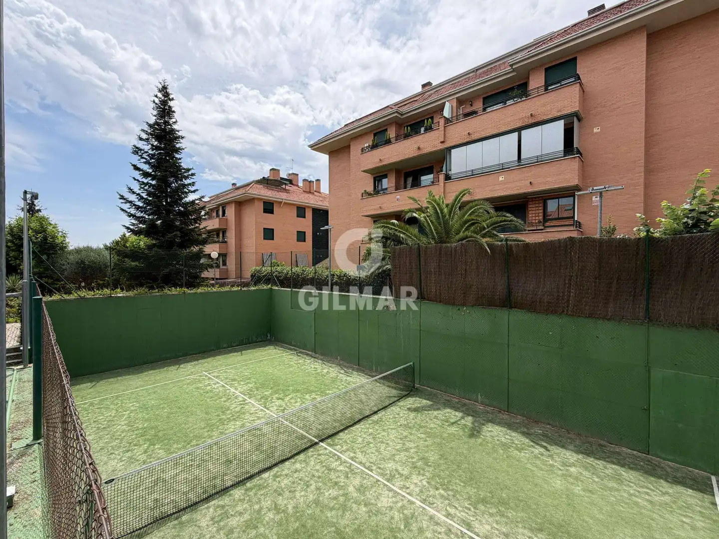 Jardí de Pis en venda en Boadilla del Monte amb Calefacció, Traster i Piscina