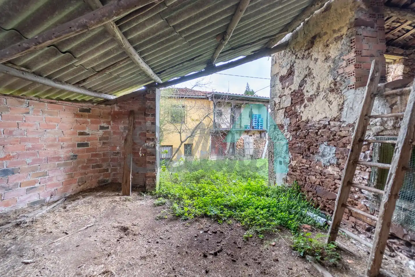 Casa adosada en venta en Villaviciosa con Parquet