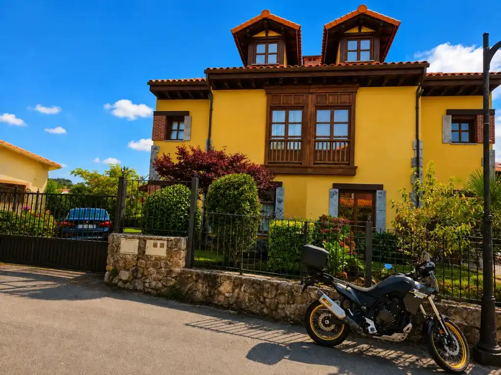 Vista exterior de Casa o chalet en venta en Ribadedeva con Calefacción, Jardín privado y Terraza