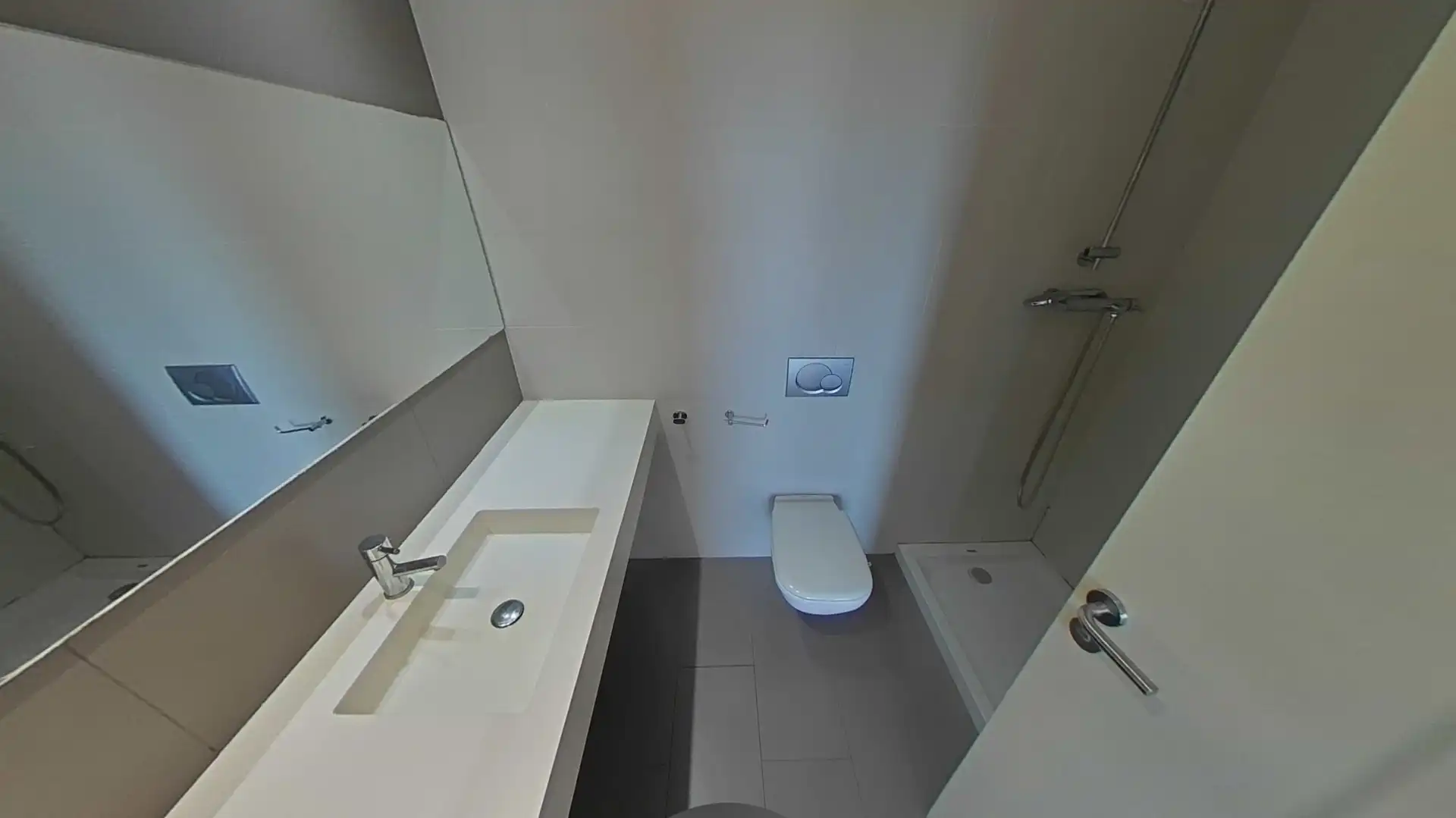 Baño de Piso en venta en Molins de Rei con Aire acondicionado, Parquet y Horno