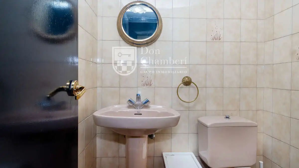 Bany de Dúplex de lloguer en Madrid amb Calefacció i Moblat
