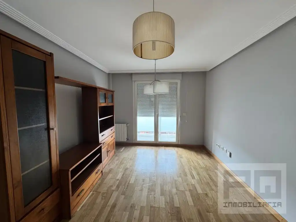 Sala d'estar de Pis en venda en Ávila
