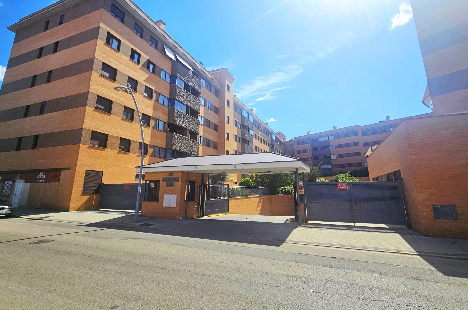 Vista exterior de Pis en venda en Ciempozuelos amb Aire condicionat, Calefacció i Parquet
