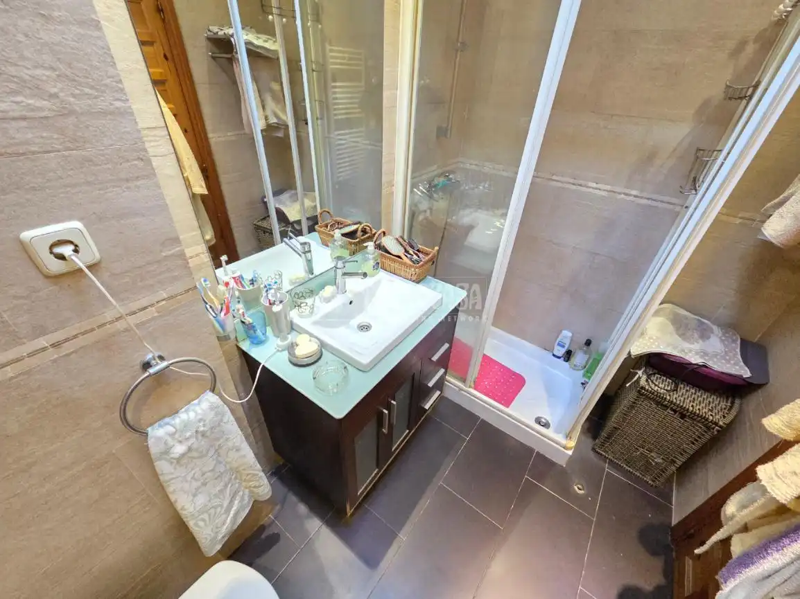 Bathroom of Detached homes for sale in Collado Mediano