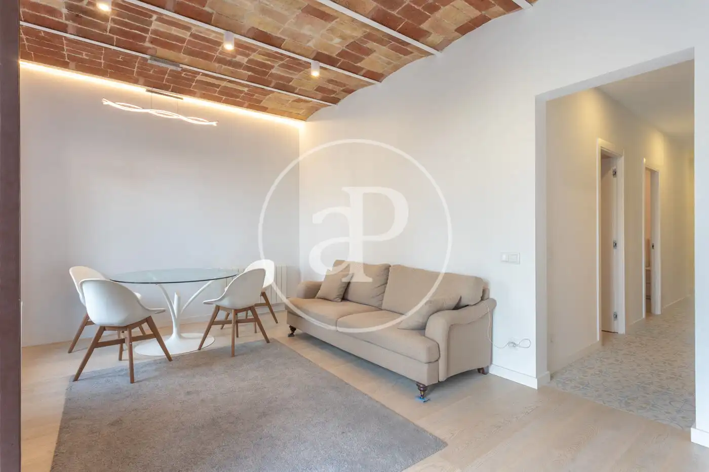 Piso de alquiler en Carrer de la Marina, Fort Pienc