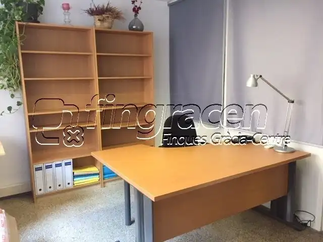 Oficina en alquiler en Angel Guimerà
