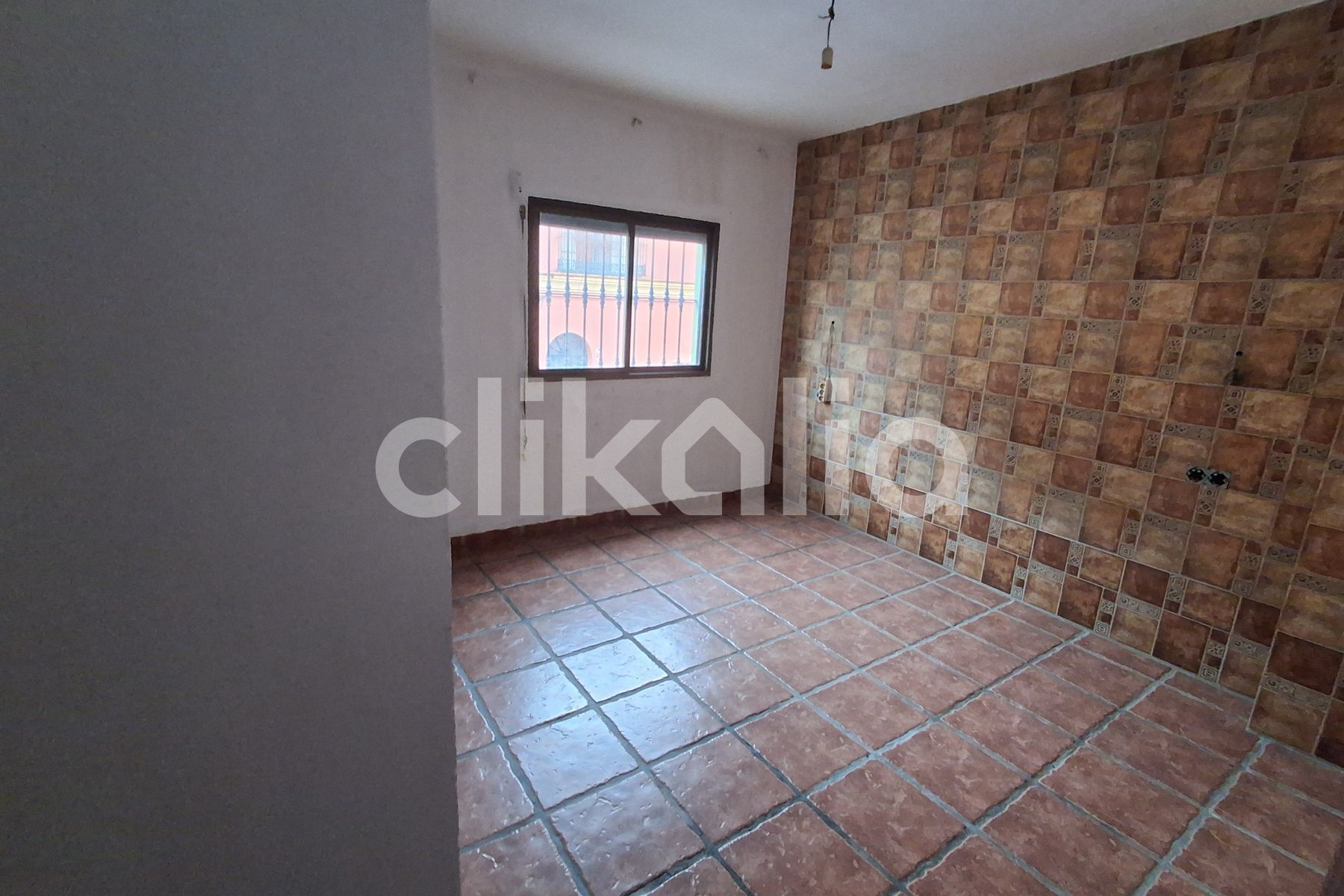 Dormitori de Casa o xalet en venda en Algeciras amb Terrassa