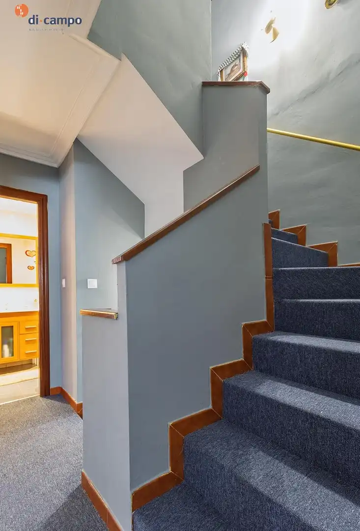 Casa adosada en venta en Fuensaldaña con Calefacción