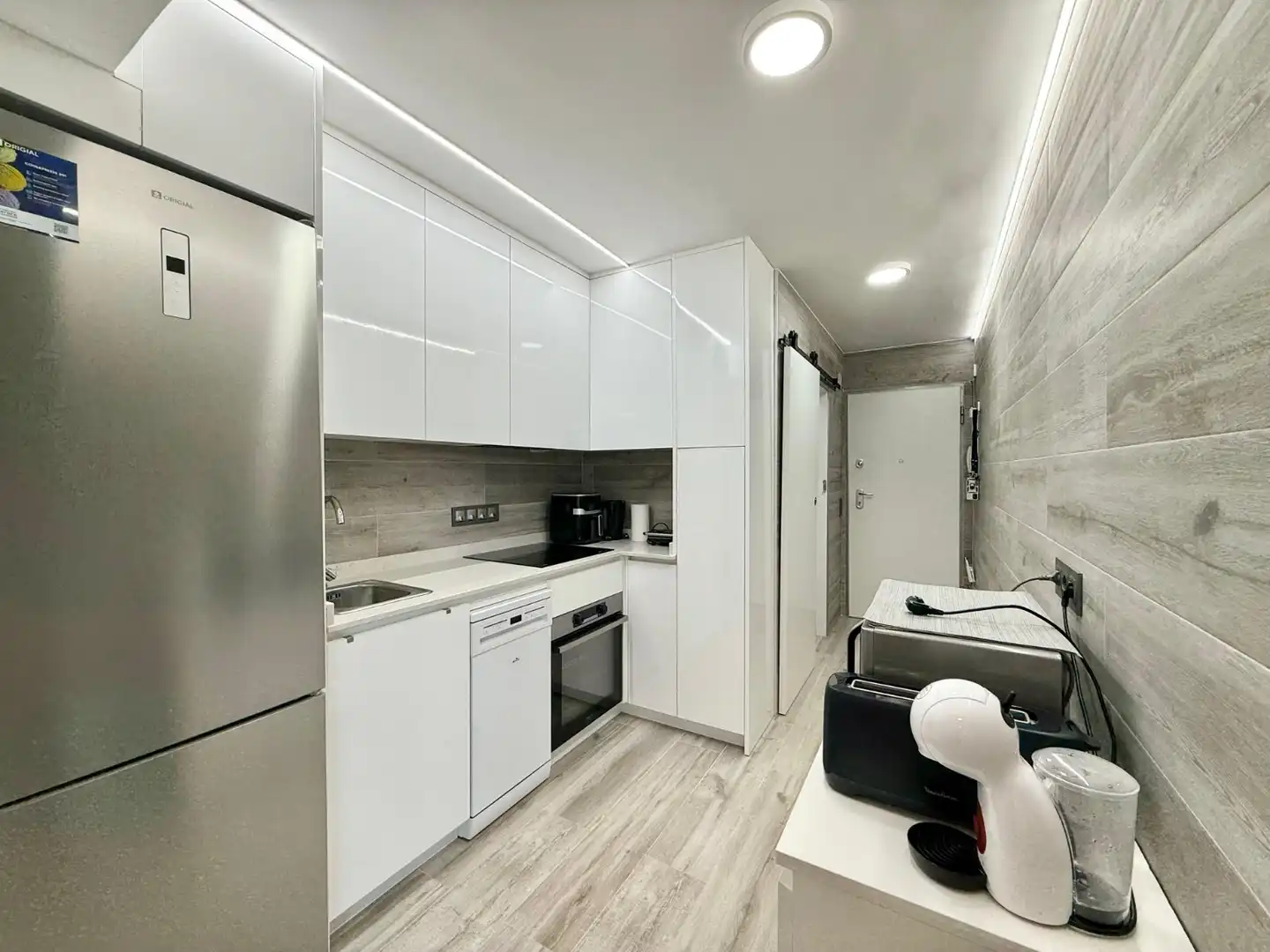 Cocina de Estudio de alquiler en Orihuela con Aire acondicionado, Calefacción y Amueblado