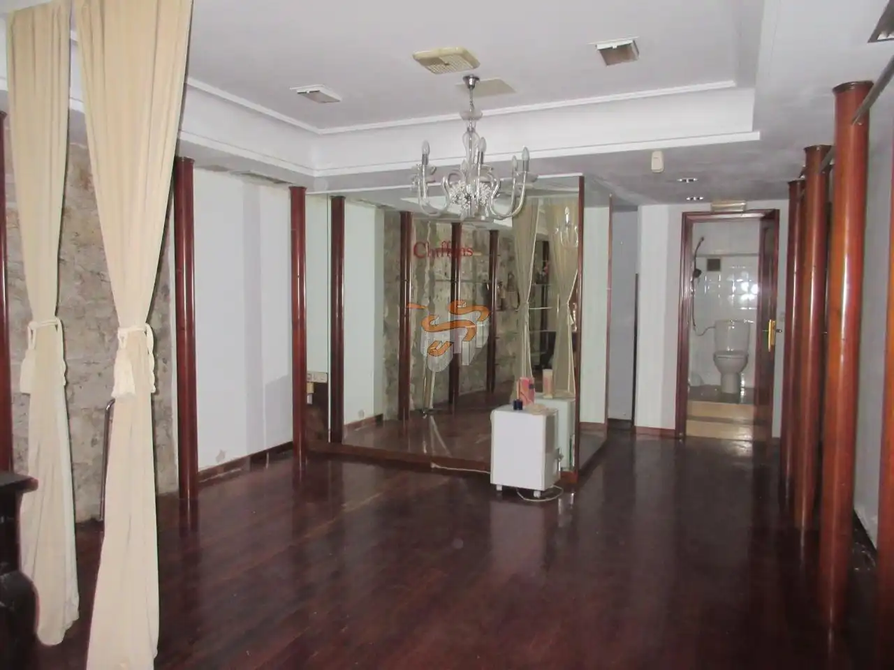 Business premises to rent in Centro