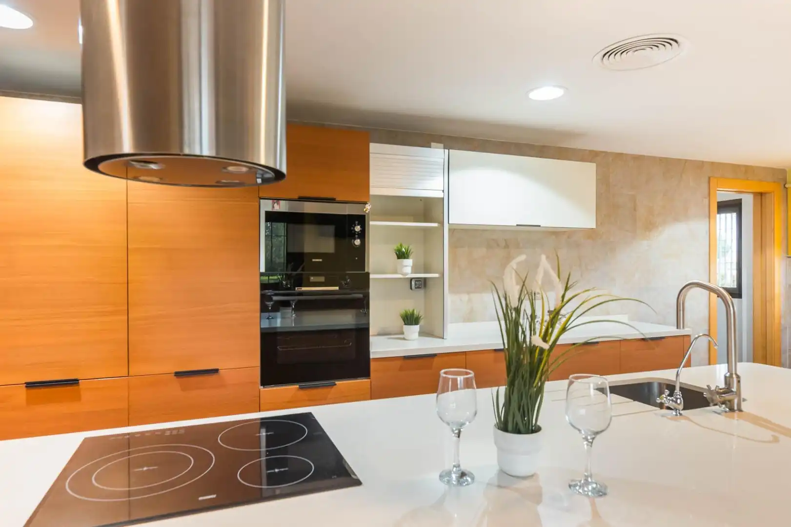 Cocina de Casa o chalet en venta en Murcia con Aire acondicionado, Calefacción y Jardín privado