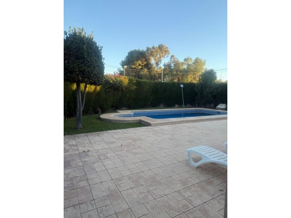 Piscina de Casa o xalet en venda en Mutxamel amb Aire condicionat, Calefacció i Jardí privat