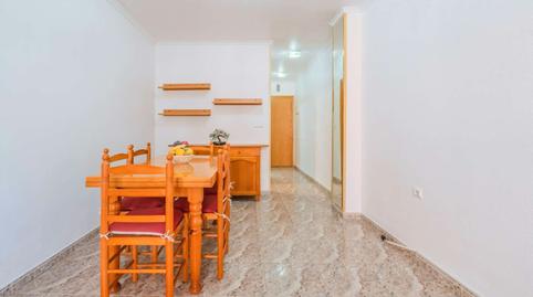 Foto 3 de Apartamento en venta en Las Piscinas Naturales, Alicante