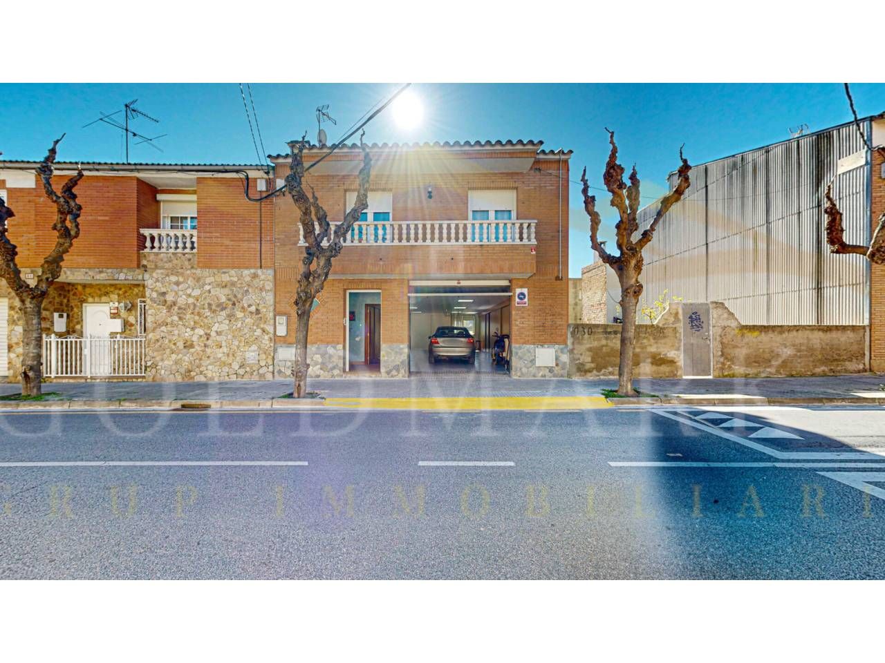 Exterior view of Single-family semi-detached for sale in Rubí  with Air Conditioner, Heating and Terrace
