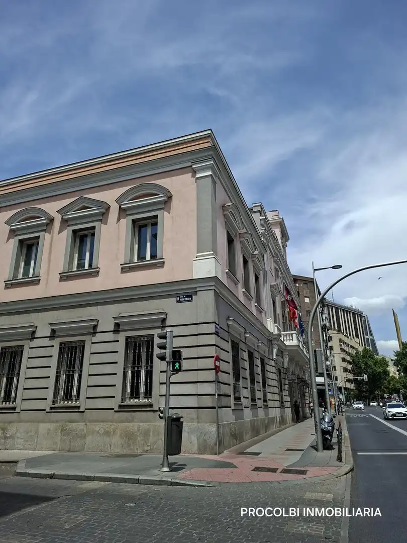 Exterior view of Ground floor for sale in Madrid  with Air Conditioner and Heating
