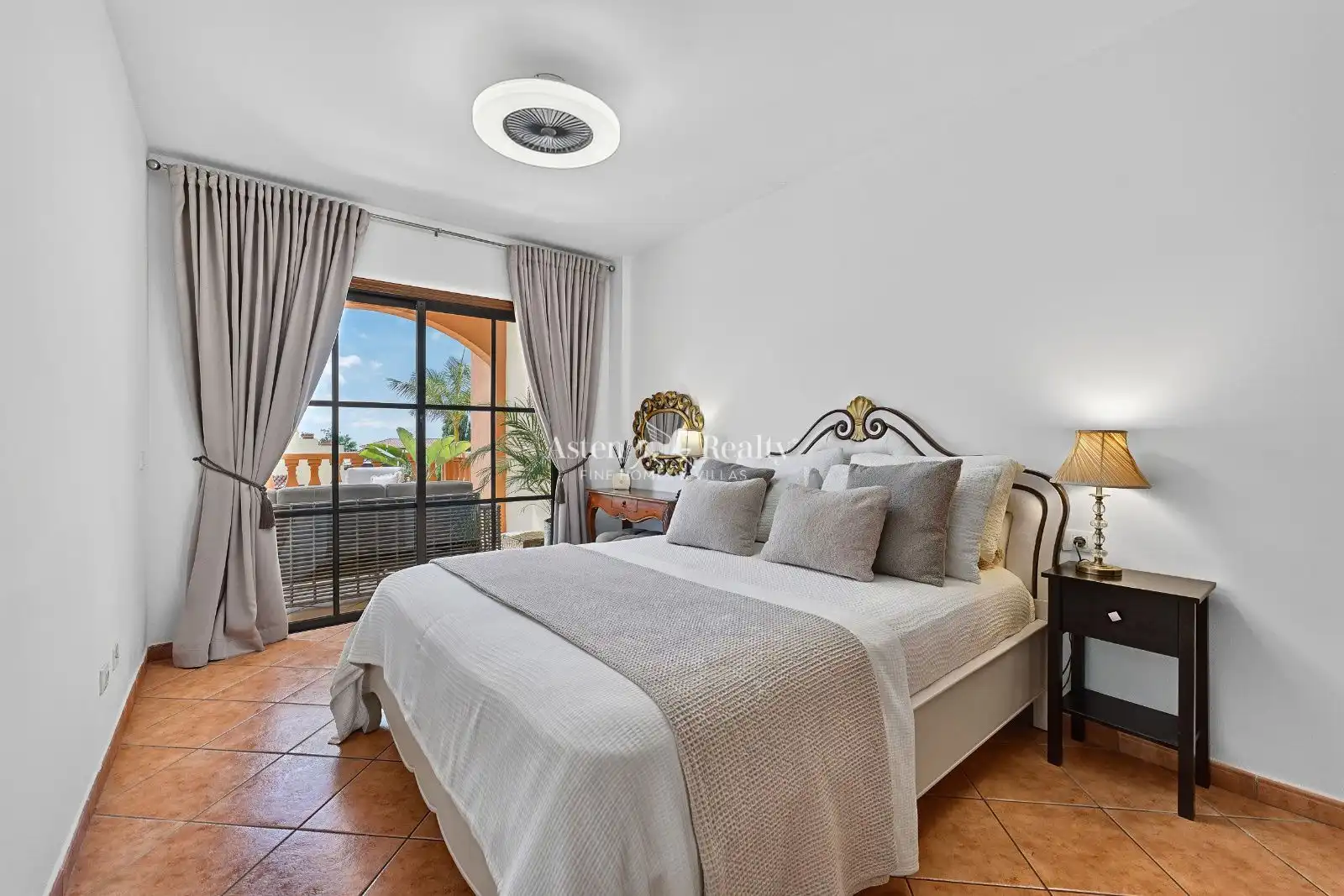 Bedroom of Apartments for sale in Costa Adeje