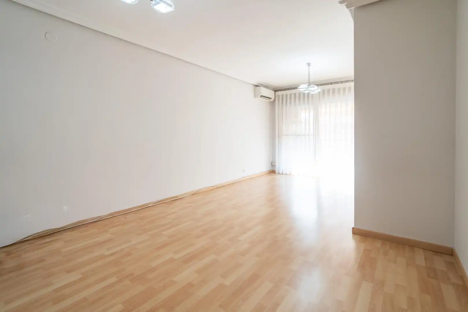 Living room of Flat for rent in Plaza Xúquer