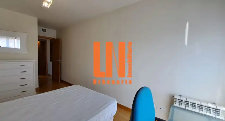 Habitación de Piso en venta en Villanueva de la Cañada con Aire acondicionado, Calefacción y Amueblado