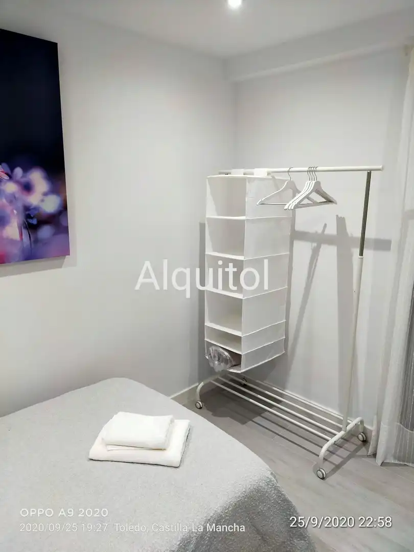 Bedroom of Flat for rent in Toledo  with Air Conditioner, Heating and Terrace