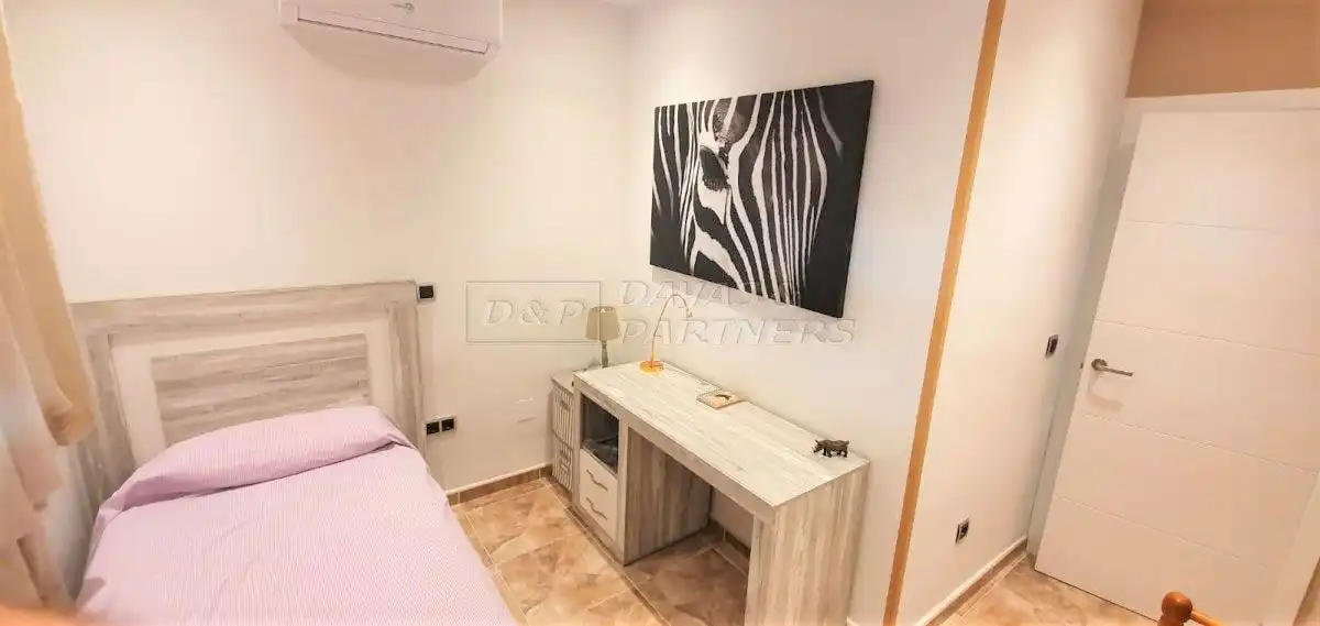 Dormitori de Casa o xalet en venda en Torrevieja amb Aire condicionat, Calefacció i Jardí privat