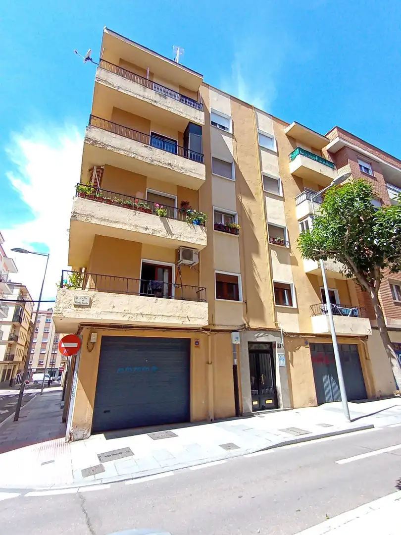 Vista exterior de Piso en venta en Salamanca