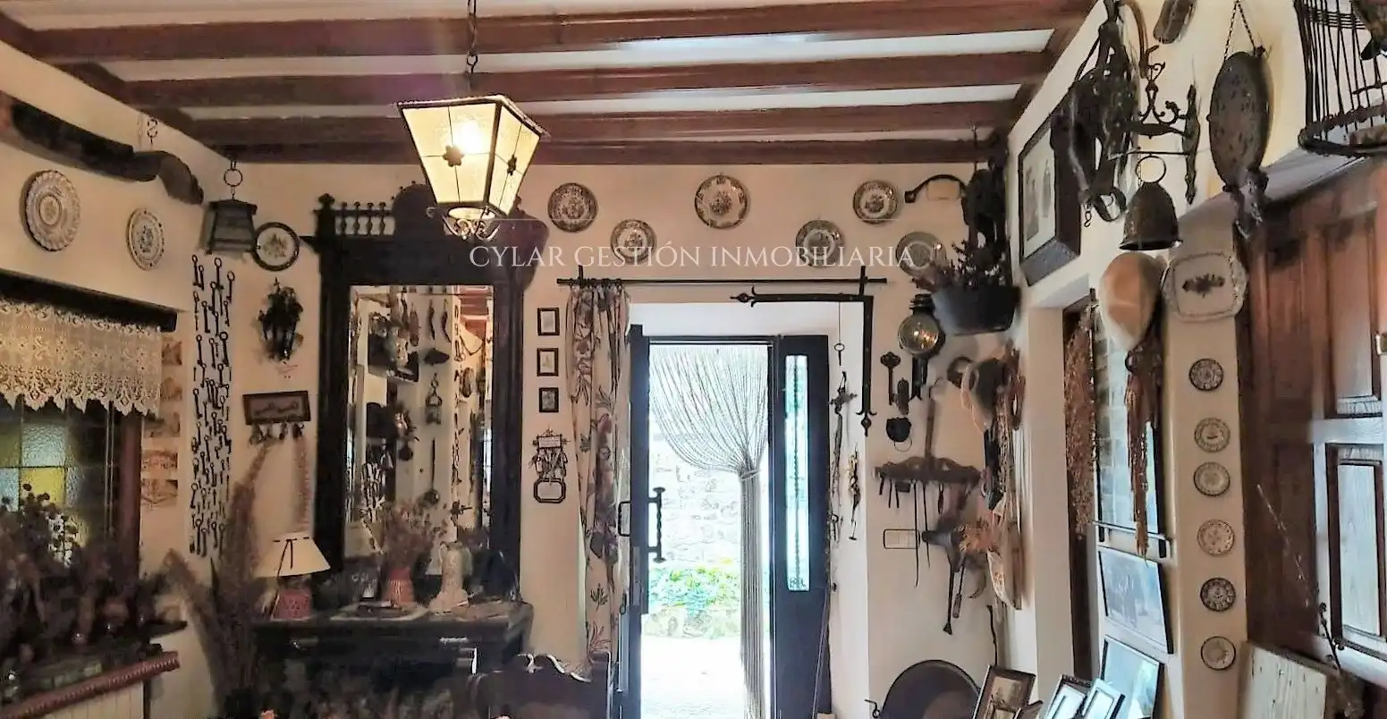 Casa o xalet en venda en Fuenteliante amb Calefacció, Moblat i Forn