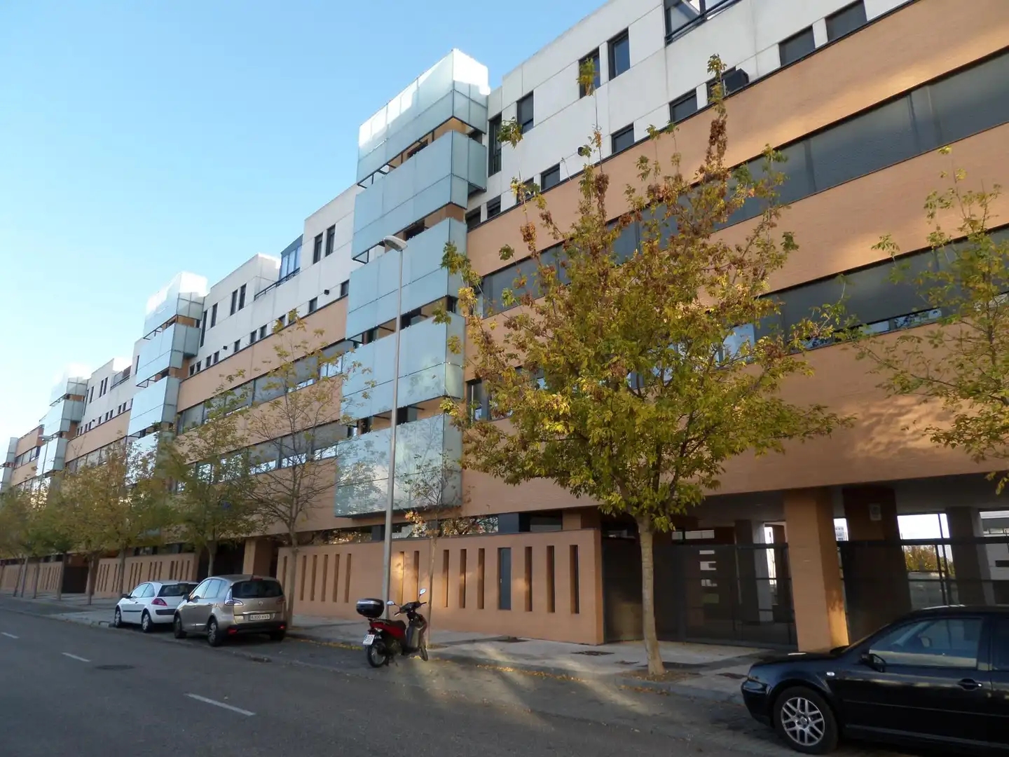 Vista exterior de Garatge en venda en Valladolid