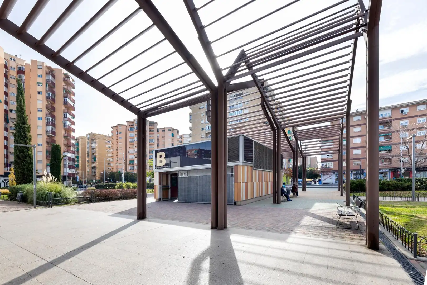Vista exterior de Pis en venda en Granada amb Aire condicionat, Calefacció i Terrassa