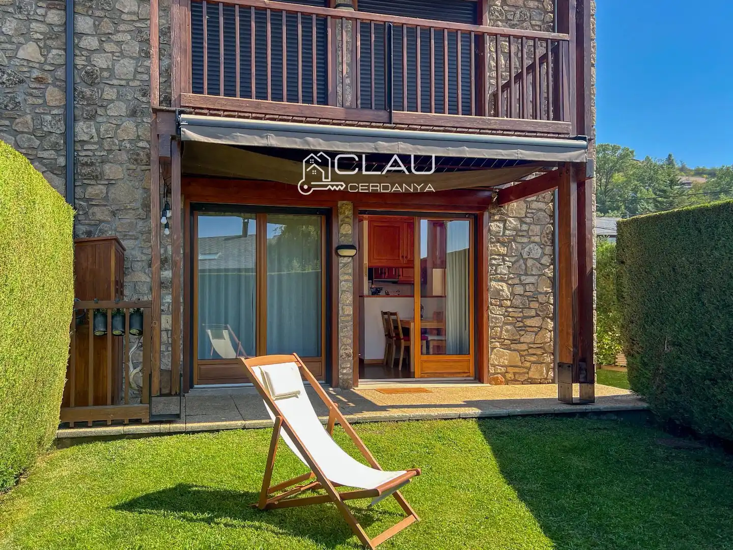 Appartement avec jardin à louer à d'Odeillo 7