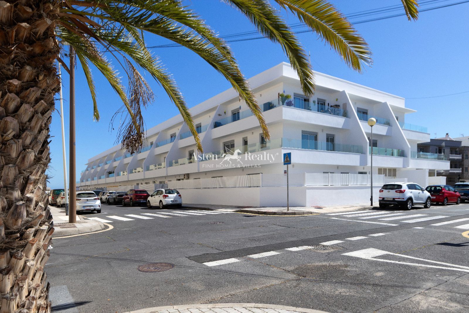 Vista exterior de Piso en venta en Granadilla de Abona con Calefacción, Terraza y Alarma