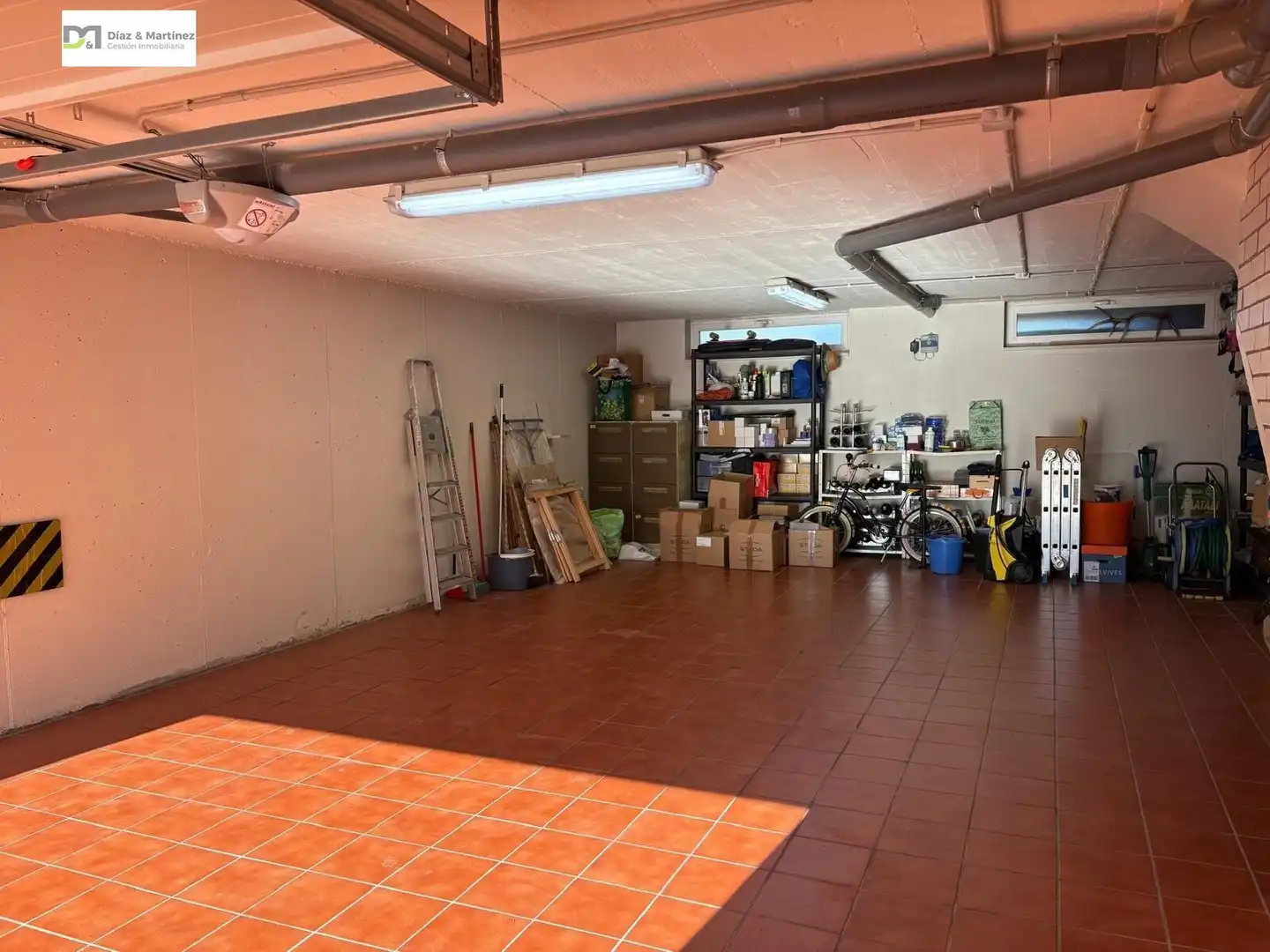 Casa o chalet en venta en San Andrés del Rabanedo con Calefacción, Jardín privado y Parquet