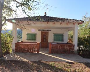 Exterior view of Country house for sale in Yátova  with Private garden