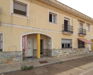 Exterior view of Single-family semi-detached for sale in Puebla de la Calzada  with Air Conditioner, Terrace and Balcony