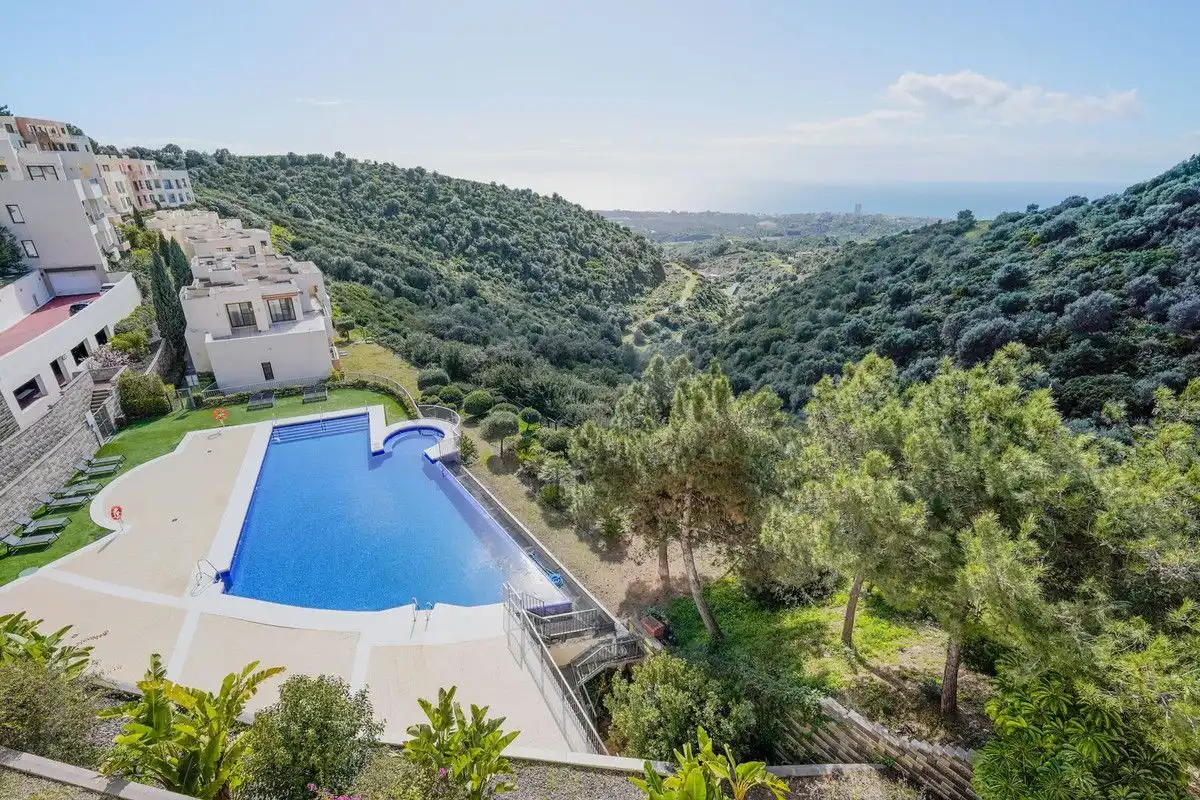 Piscina de Àtic en venda en Marbella amb Aire condicionat, Calefacció i Terrassa