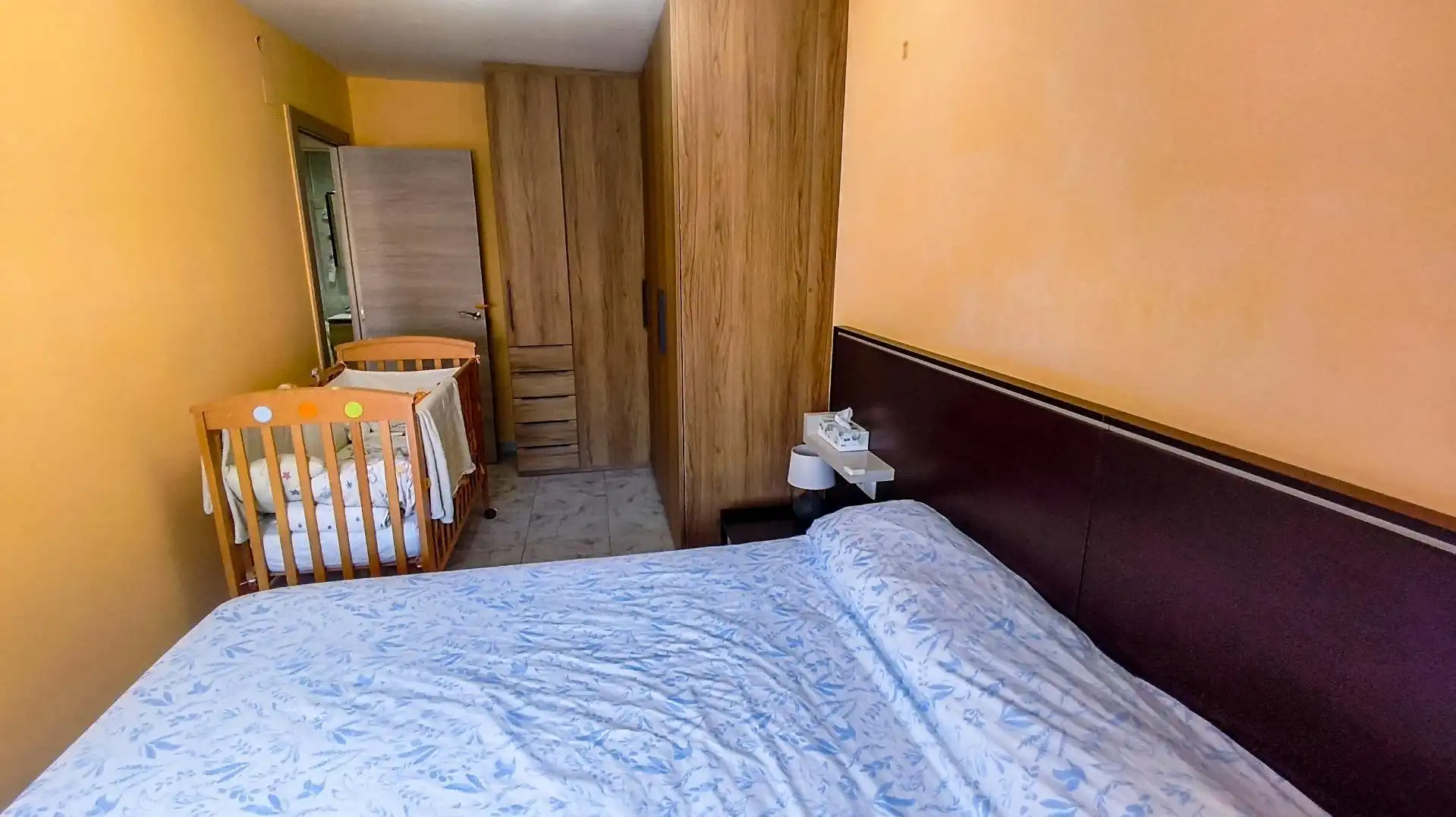 Dormitori de Pis en venda en Reus amb Aire condicionat, Calefacció i Moblat