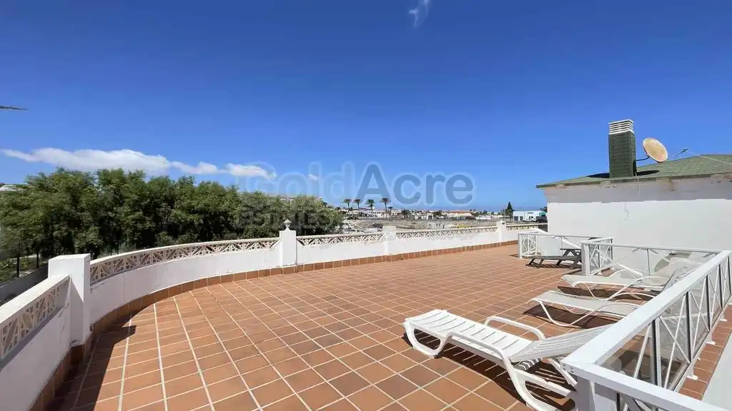 Terrassa de Apartament en venda en La Oliva