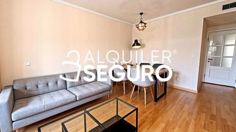 Foto 5 de Piso de alquiler en Monasterio de Silos, Montecarmelo,  Madrid Capital