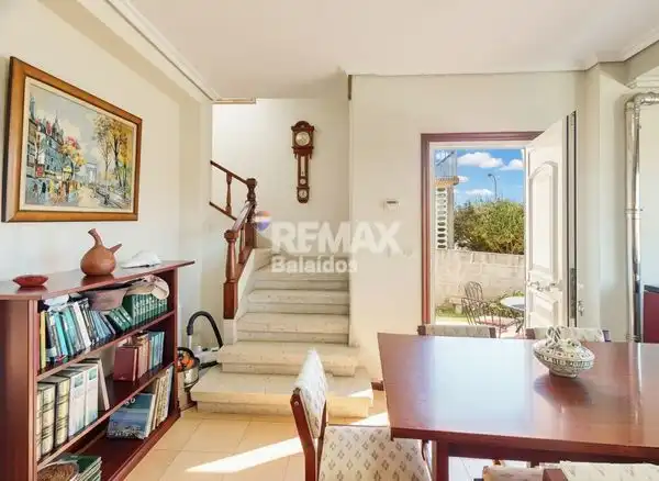 Jardí de Casa o xalet en venda en Nigrán amb Calefacció, Jardí privat i Parquet