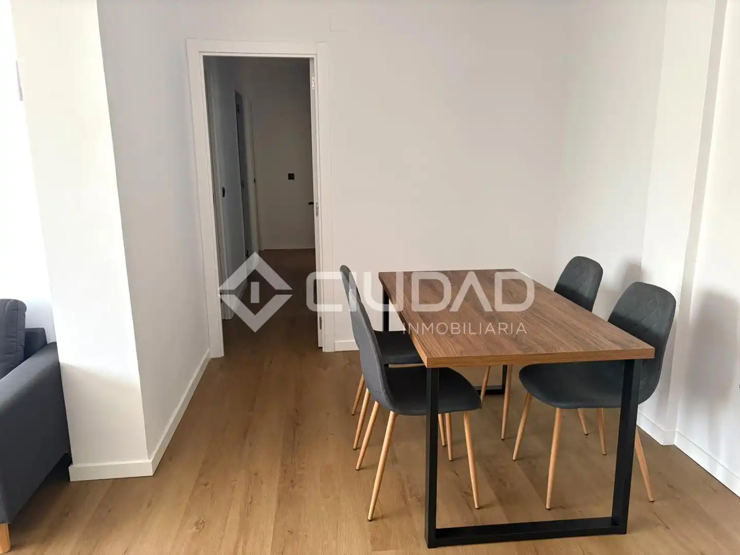 Bedroom of Flat for sale in Sanlúcar de Barrameda  with Furnished