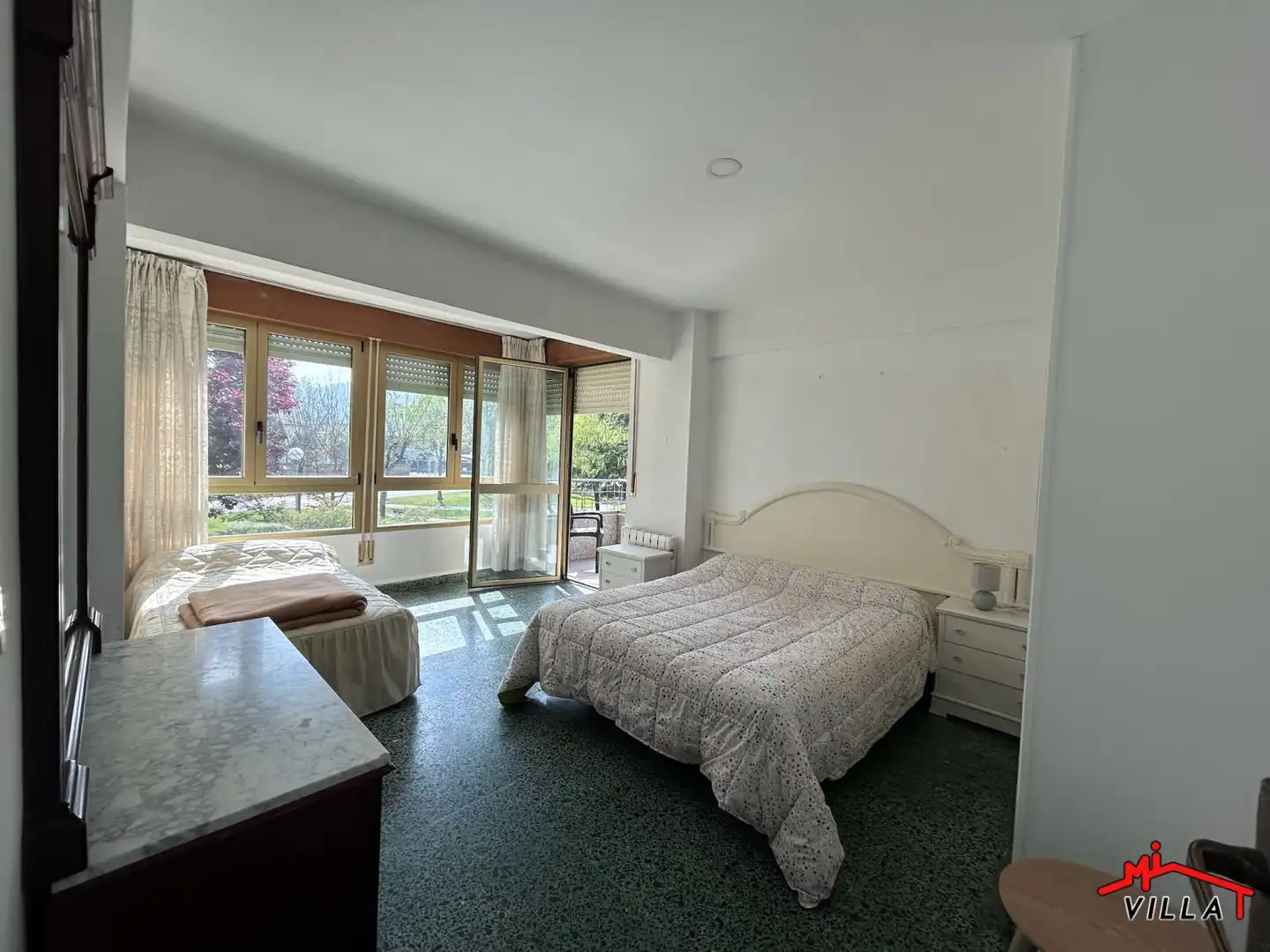 Schlafzimmer von Wohnung zum Verkauf in Laredo mit Heizung, Terrasse und Möbliert