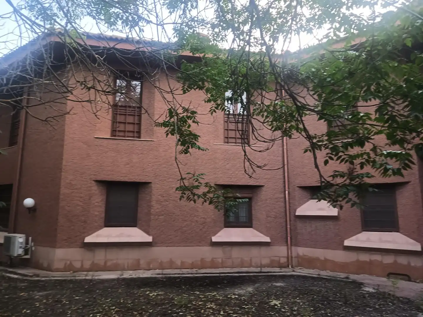 Vista exterior de Casa o xalet en venda en Ainzón amb Calefacció, Jardí privat i Terrassa
