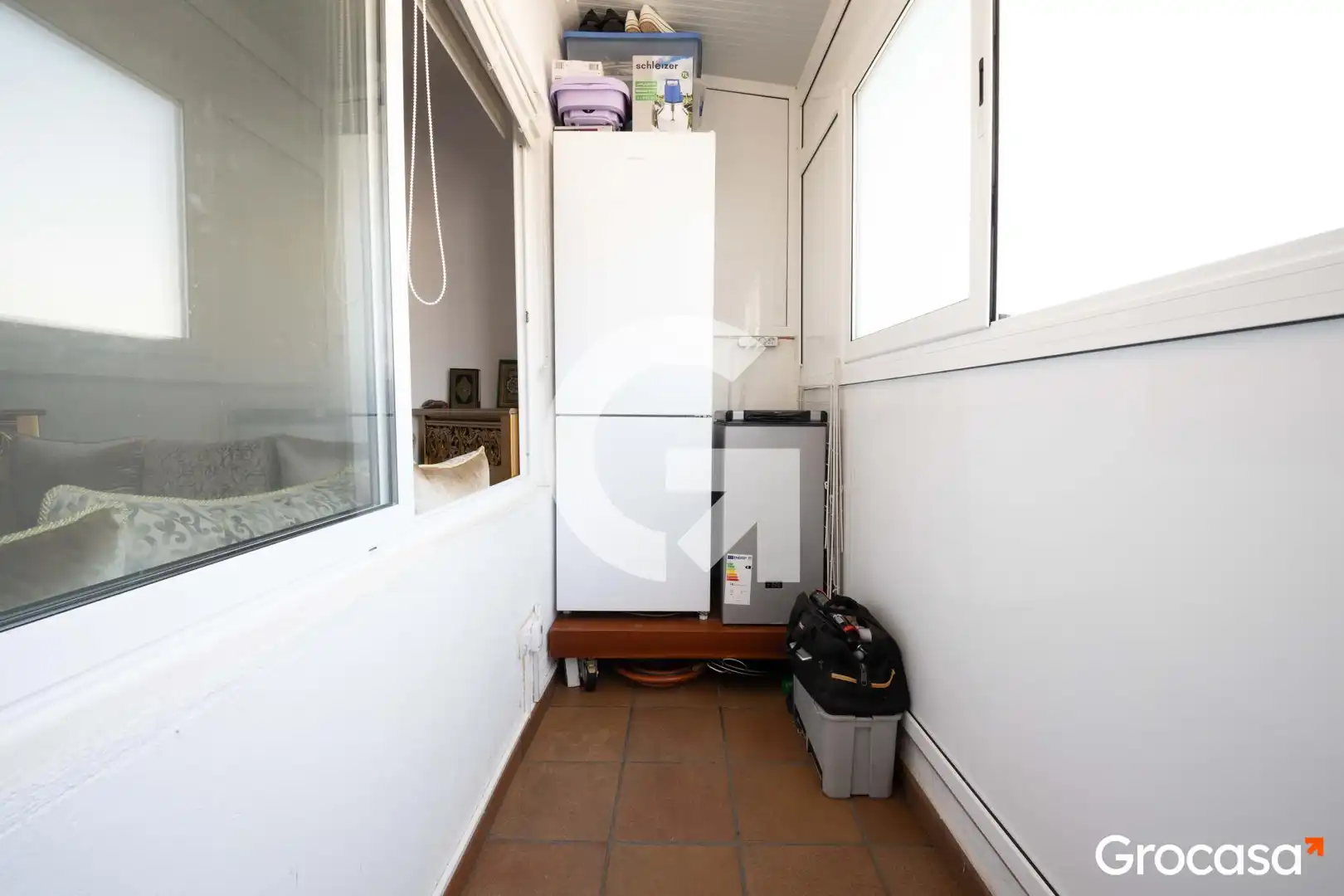 Terraza de Piso en venta en Mataró con Horno, Lavadora y TV