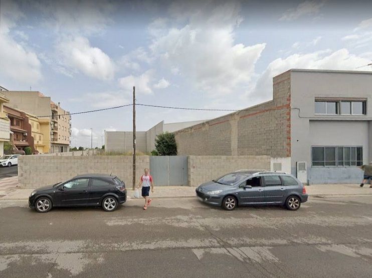 Vista exterior de Terreny industrial en venda en Algemesí