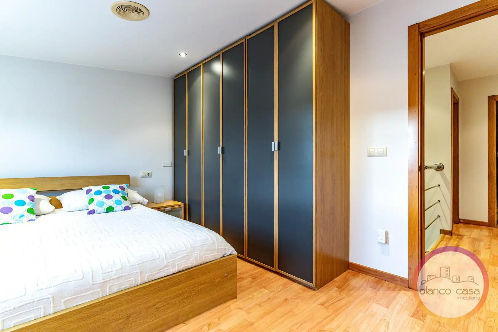 Habitación de Casa o chalet en venta en Carballo con Calefacción, Jardín privado y Trastero