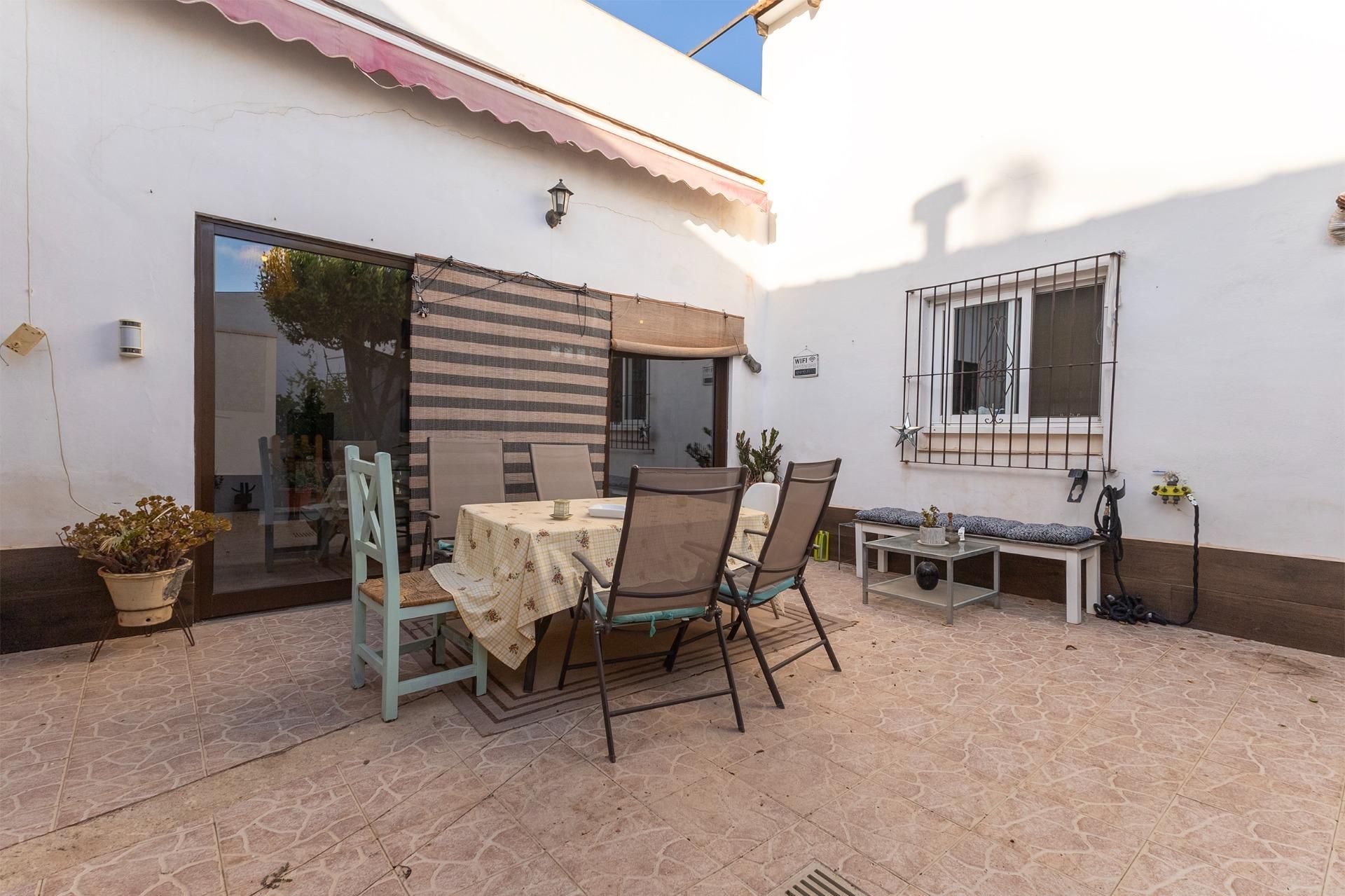 Terrassa de Casa o xalet en venda en Alicante / Alacant amb Aire condicionat, Terrassa i Alarma